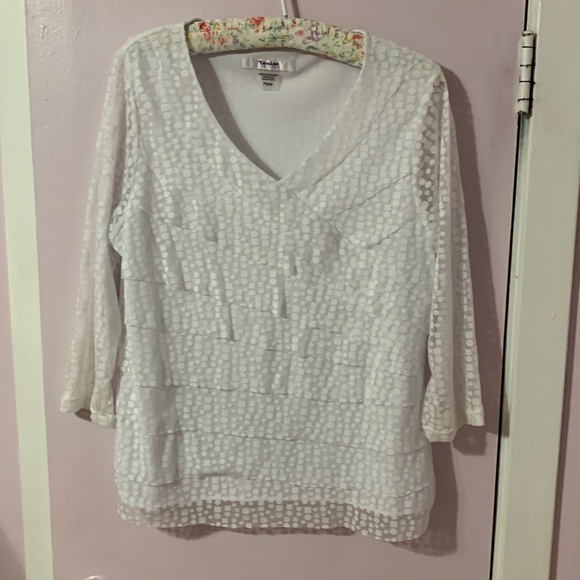 3/25$?TanJay petite top - Picture 1 of 7